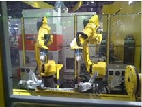 焊接机器人-汽车零部件